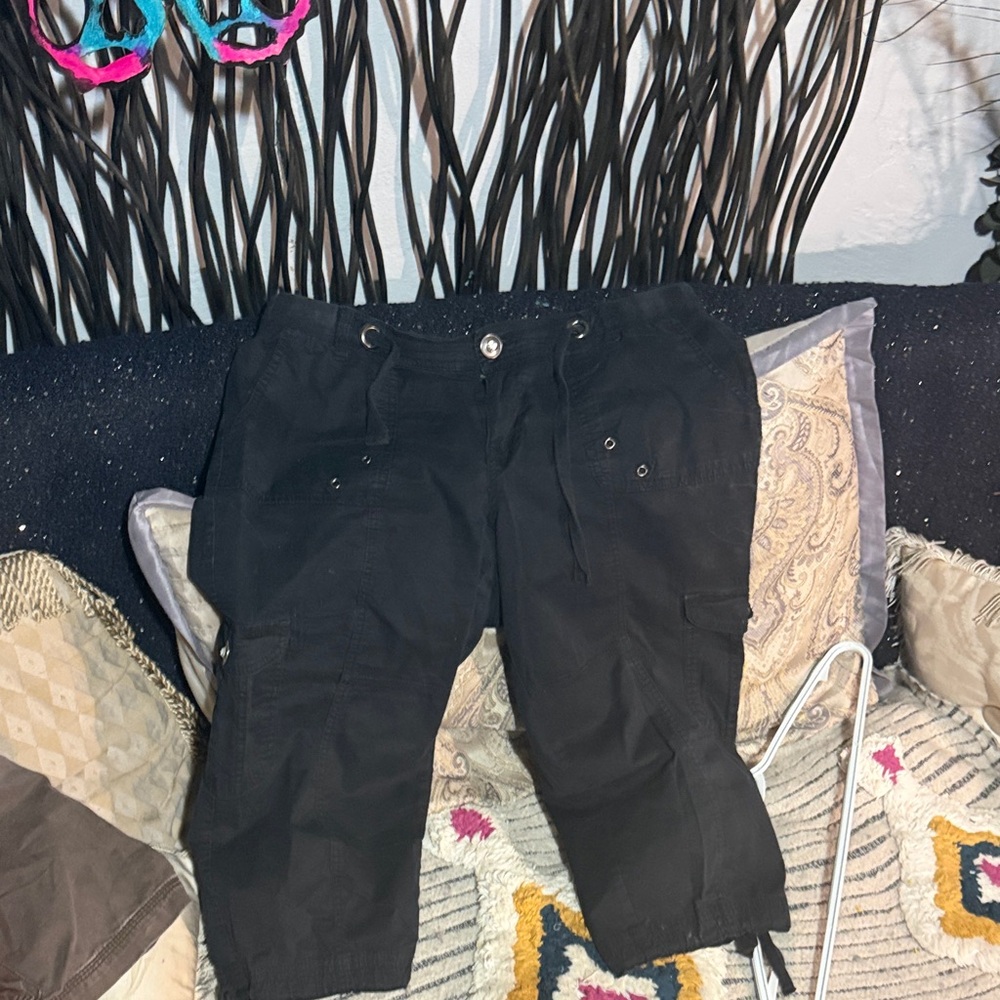 Black Cargo Capri Pants